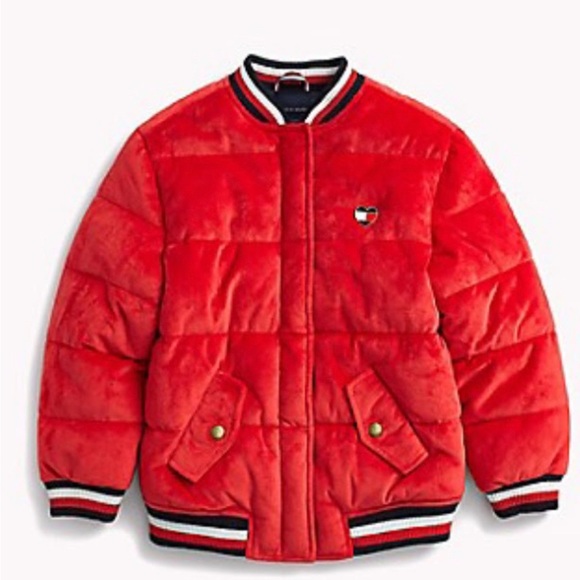 Tommy Hilfiger puffer jacket, Size 4-5 - Picture 10 of 10